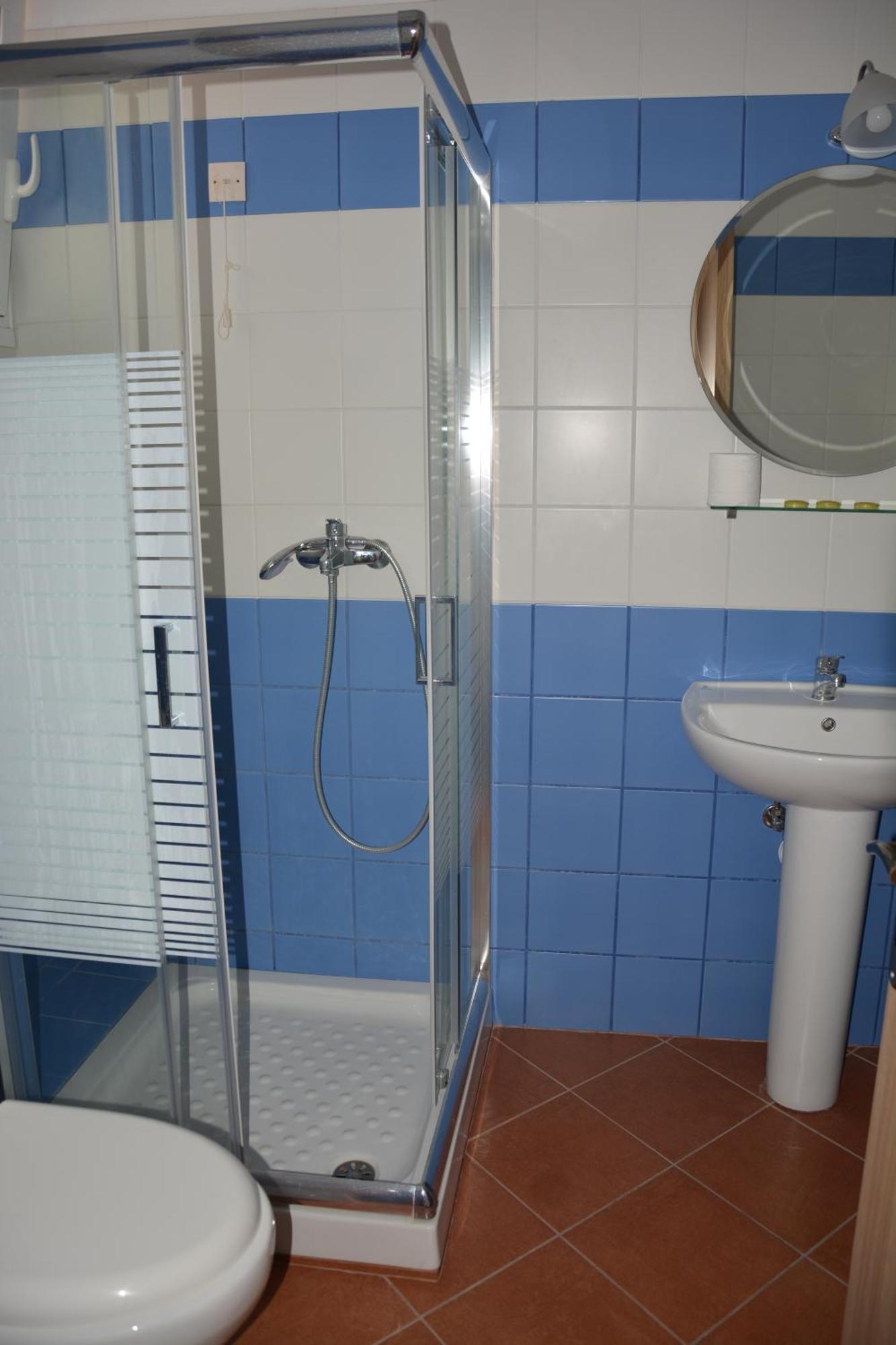 Dionyssos Hotel Лименас Екстериор снимка